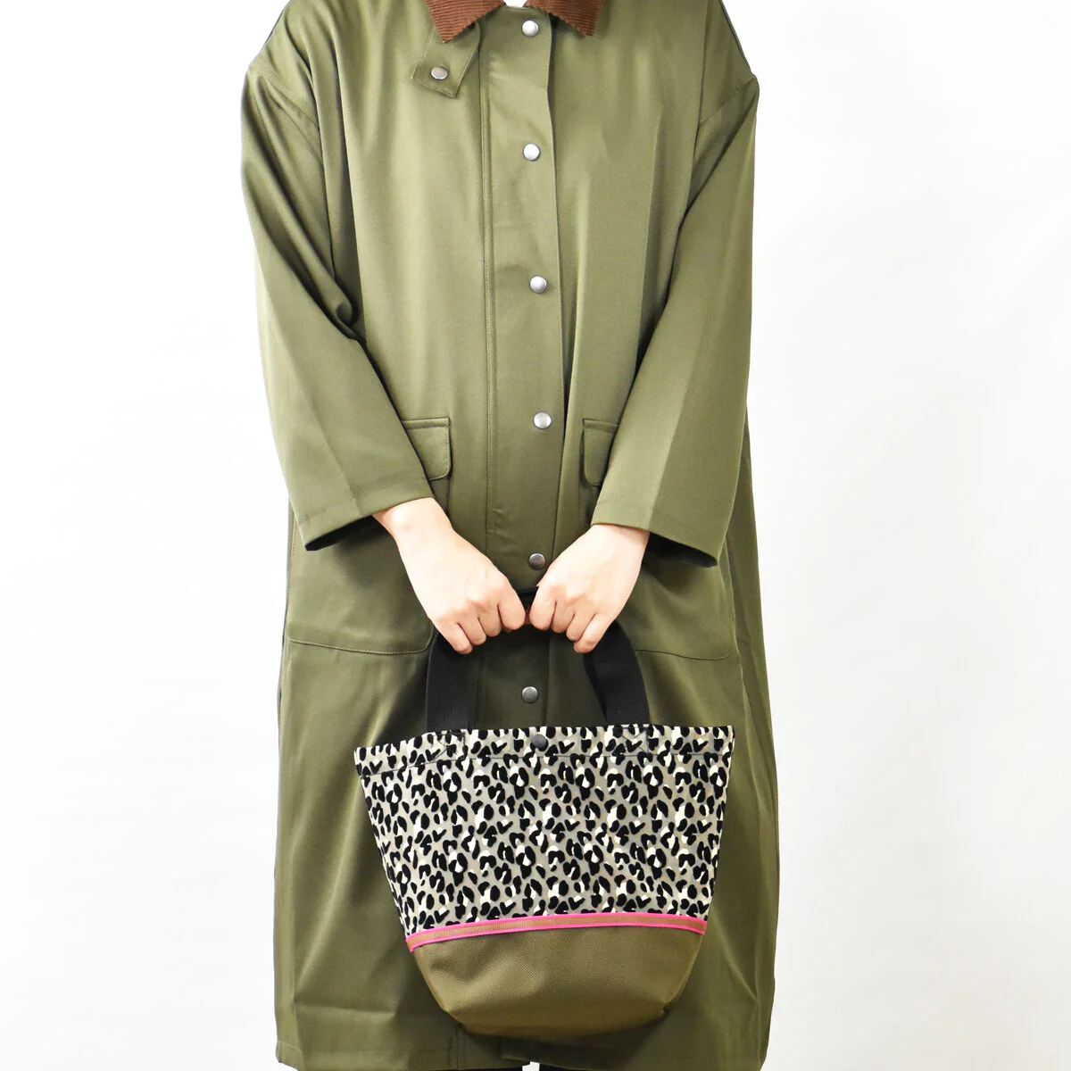 SAFARI LINE TOTE - Image 5